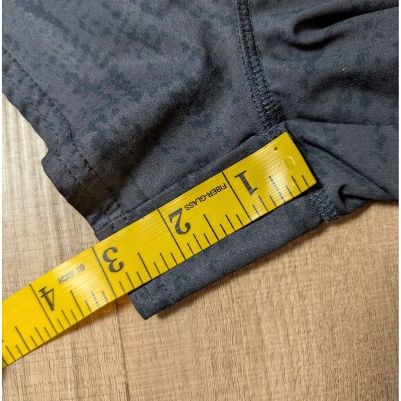 Vuori Size S Dash Shorts Black Camo Running High Rise Stretch Pockets Athleisure - Picture 9 of 9
